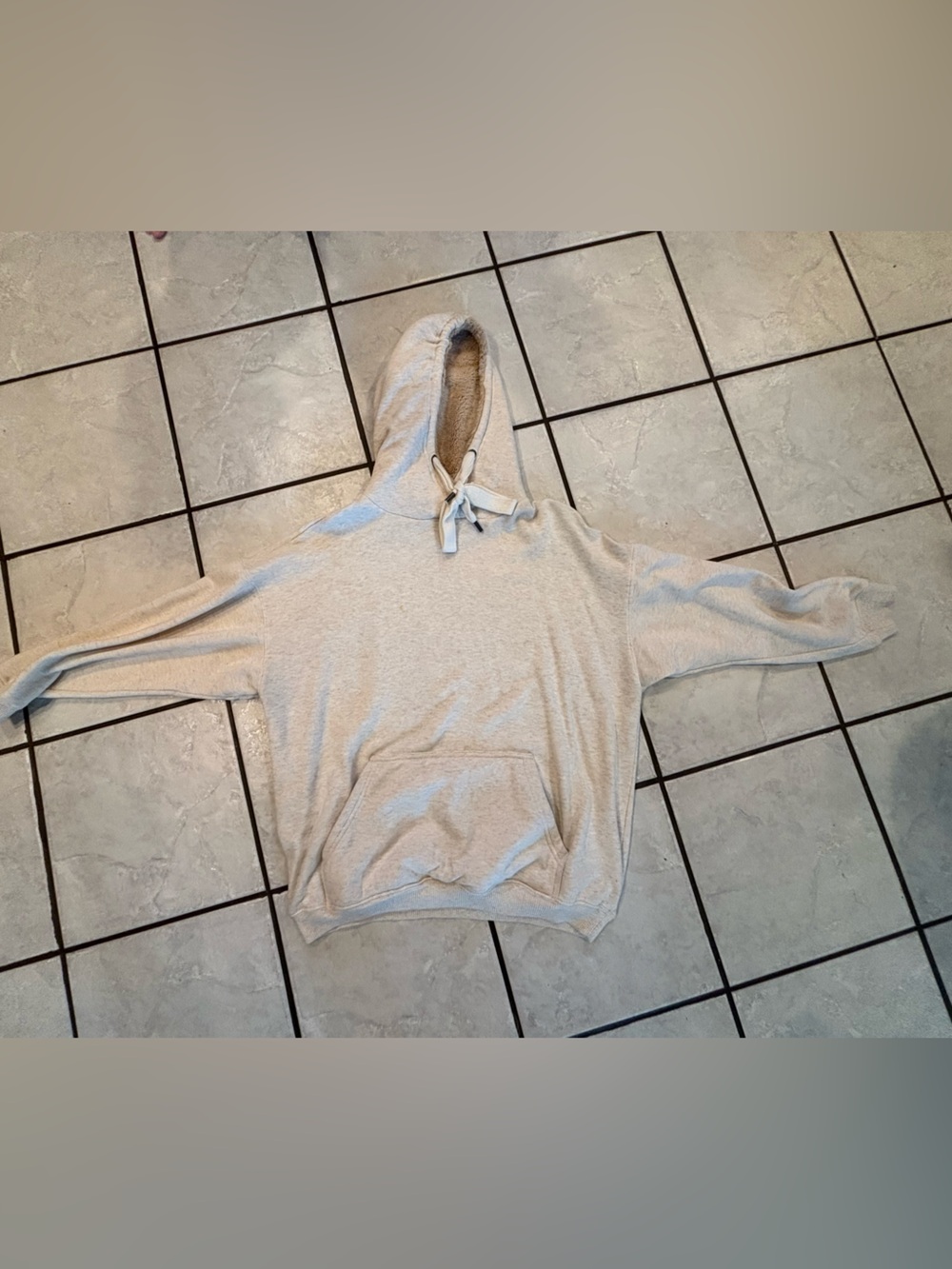 AERIE size medium oatmeal hoodie/sweatshirtwith fleece lined hood and pocket